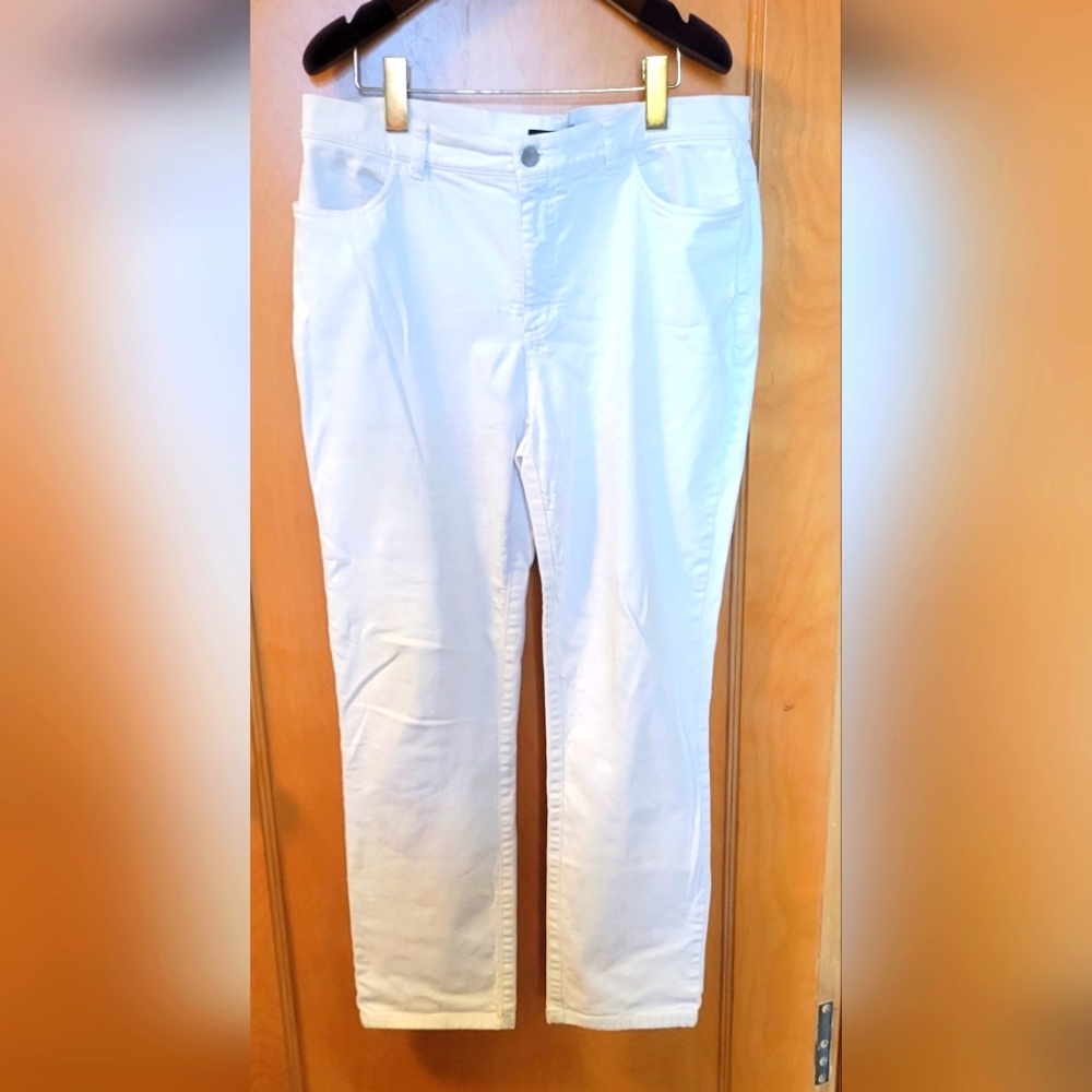 Lafayette 148 New York Thompson White Jeans